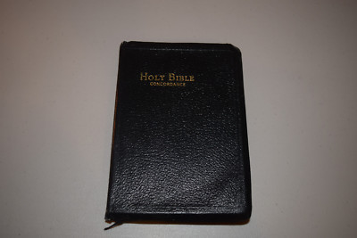 Holy Bible Concordance Old and New Testaments Self Pronouncing 1962 Religion-image