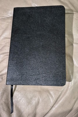 NKJV Study Bible Second Edition 2007 Thomas Nelson Leather Gilded King James -image