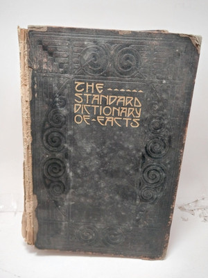1913 THE STANDARD DICTIONARY OF FACTS Hardcover Antique BH -image