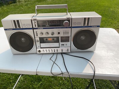 VINTAGE FISHER PH 420 STEREO, RADIO,CASSETTE RECORDER PH 420K-image