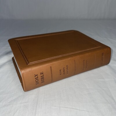 Holy Bible KJV Red Letter Reference Edition Leather-Like Small 9781598568318-image