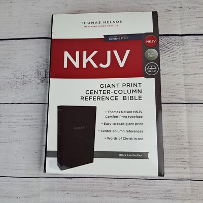 NKJV Thomas Nelson Bible Giant Print Center Column Reference Black Leather Flex-image