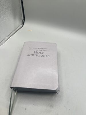New World Translation of the Holy Scriptures Grey Faux Leather-image