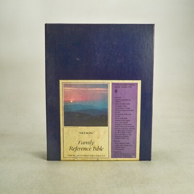 Nelson Family Reference Bible, NAB for Catholic, White Leather 744W in Box VGC-image