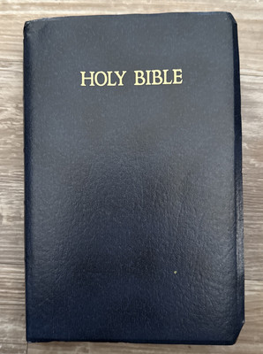 Holy Bible King James Version - Thomas Nelson - Jesus Words Red Letter - 1982 VG-image