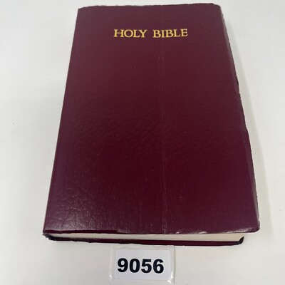 Holy Bible NKJV 1979 Faux Leather - Red Letter by Thomas Nelson Inc.-image