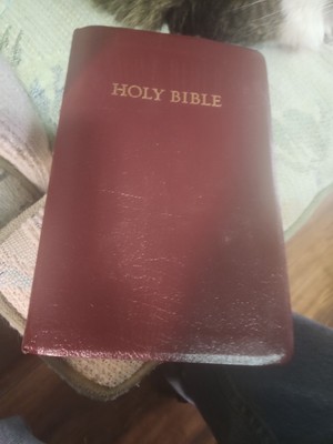 Giant Print Personal Size Reference Bible Red Letter Nelson 1544BG Imi. Leather-image