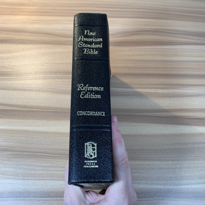New American Standard Bible Reference Edition Concordance, Black Leather-image