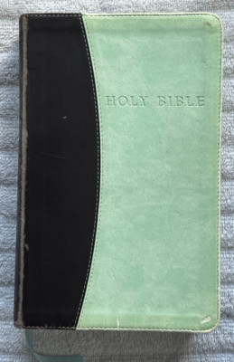 THE HOLY BIBLE - KING JAMES VERSION REFERENCE EDITION Hendrickson '13 FLEXISOFT-image