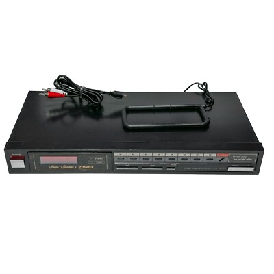 Fisher AM/FM Stereo Synthetizer Tuner FM-39-image