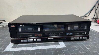 Fisher CR-W860 Stereo Double Cassette Deck UNTESTED DUE NOT HAVING SUITABLE AMP-image