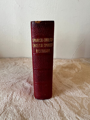 E F G Pocket Dictionary of the Spanish & English Languages Thomas Nelson & Sons-image