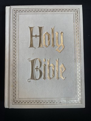 1971 Omega KJV King James Version Holy Bible Reference & Family Record Sections-image
