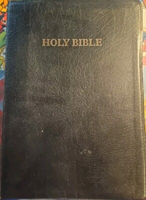 HOLMAN 1982 Holy Bible Giant Print KJV Reference Concordance Red Letter Indexed-image