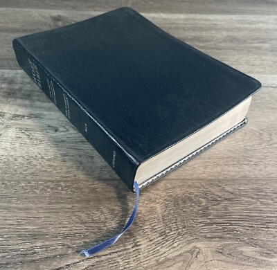 Oxford 1967 NIV New Scofield Study  Bible Berkshire Leather Silver Trim-image