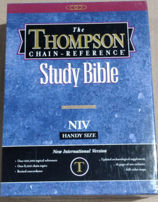 The Thompson Chain Reference Study Bible NIV 2002 Burgundy Genuine Leather 836BG-image