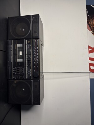 Vintage 1980's Fisher Ph-400 Cassette Boombox Am/Fm Radio Tested -image