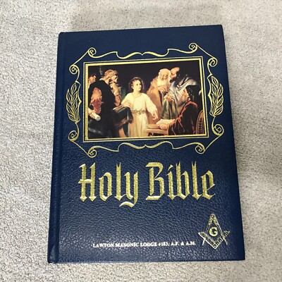 Holy Bible KJV 1988 Heirloom Family Bible Masonic Edition Red Letter Reference-image