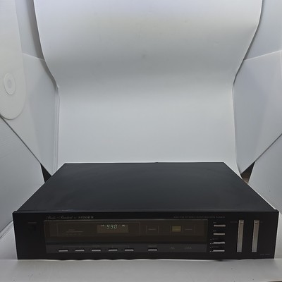 Studio Standard by Fisher FM-660 AM/FM Stereo Synthesized Tuner-image
