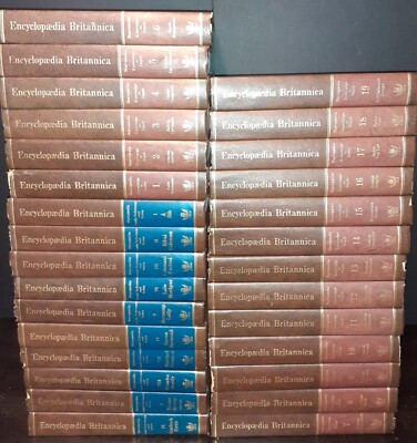 Rare Encyclopedia Britannica 15th ED. In good condition. 1975 30 Vol Set. -image