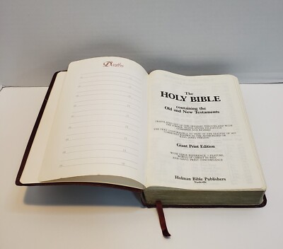 HOLMAN 1982 Holy Bible Giant Print KJV Reference Concordance Red Letter Edition-image