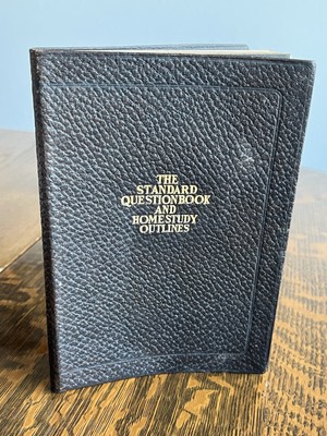 Antique THE STANDARD QUESTION BOOK AND HOME STUDY OUTLINES Frontier Press 1922-image