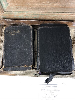 2 Vtg Antique 1800s 1917 Holy Bible Reference Passage S.S. Teachers Edition READ-image