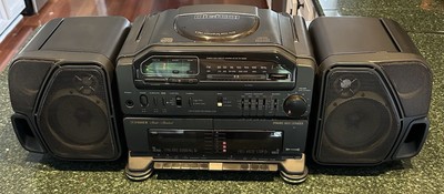 Fisher PH-D8000 Hi-Fi Studio Large Cassette Tape Compact Disc & AM FM Radio-image