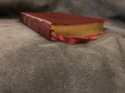 ESV  English Standard Version wide margin reference bible Burgundy Leather-image