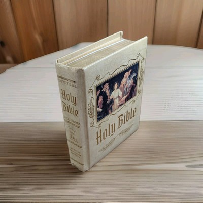 Heirloom Big Holy Bible Master Reference Edition Coffee Table Bible Red Letter-image