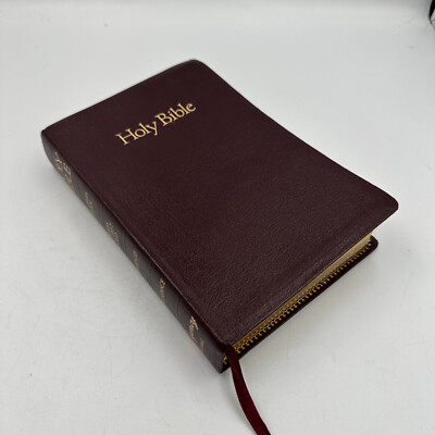 Holy Bible 1989 KJV Leather Burgundy References Concordance Nelson Regency-image