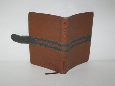 NIV Thinline New Testament Compact Bible - Leather Bound - GOOD-image