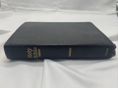Holy Bible 1949 Holman Simplified Pronouncing Edition Black-image