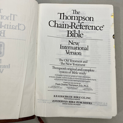Thompson Chain Reference Bible Red Letter Ed Style 809 Burgundy Regular Size NIV-image