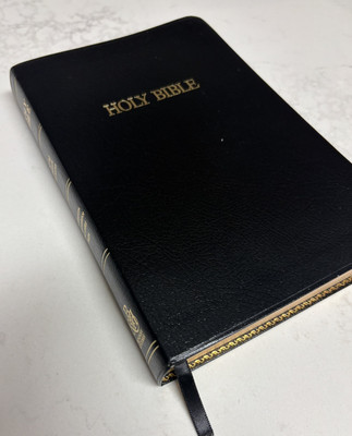 KJV 1994 Bible References Concordance Red Letter Helps Premium Bond Leather BLK-image