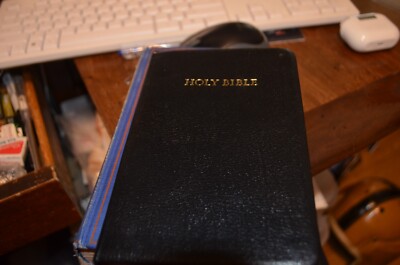 Holy Bible KJV Words of Christ in Red References Concordance Nelson 5225-image