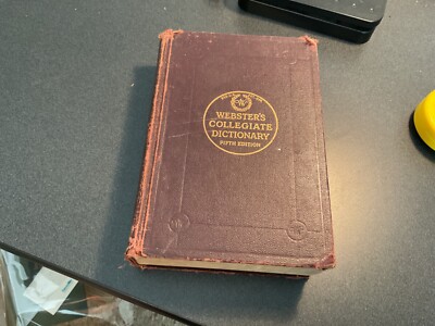 vintage antique Webster's 1947 Collegiate Dictionary 5th edition-image