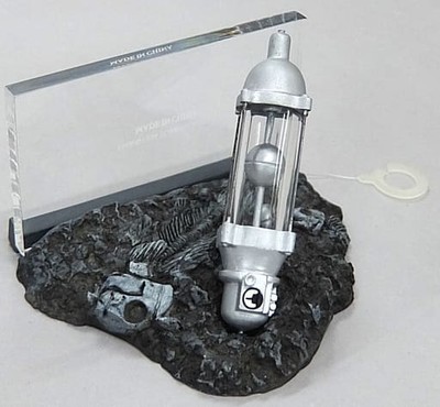 Godzilla Oxygen Destroyer Ornament Tokusatsu Encyclopedia EX Painted Resin Ca...-image
