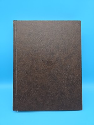 Encyclopedia Britannica Book Of The Year Events from 1982 HB-image