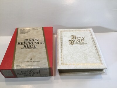 Family Reference Bible New King James Version, Thomas Nelson Pub (1985, Leather)-image