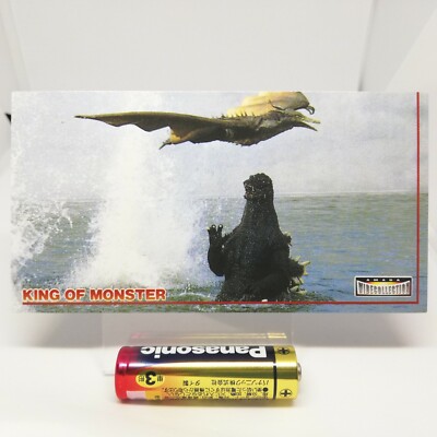 No.67 Godzilla Card WIDE COLLECTION King of MONSTER TOHO Movie AMADA 1996 Japan -image