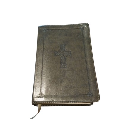 ✝️ Crossway English Standard Version ESV Study Bible Black Faux Leather READ-image