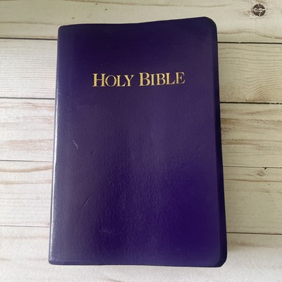 Holy Bible KJV  Giant Print Red Letter Riverside 702 Purple Leather(?) Handi-image