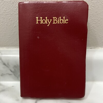 Holy Bible Regency 162MBG Concordance Red Letter References KJV Red 1984-image