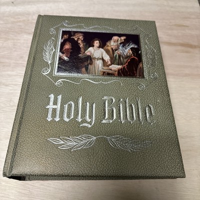 Vintage Heirloom Holy Bible King James Version Green Master Reference Version-image