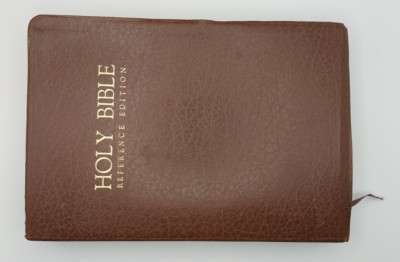 Holy Bible KJV Giant Print Reference Edition Nelson 556BR Genuine Leather 1976-image