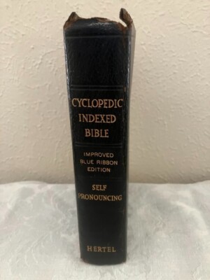 Holy Bible KJV Cyclopedic Index Red Letter Center Column References Illustrated-image