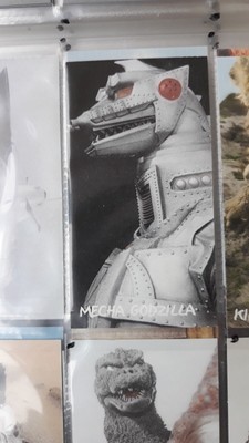 Godzilla Daikaiju Hyakka Cocoa Chocolate Cigarettes Card Japan 076-image