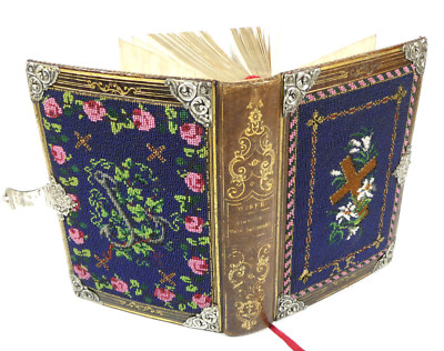 Pearl Embroidery Silver Celestial Forget-Me-Not Georg Joseph Manz Regensburg-image