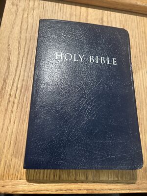 King James Reference Bible - Giant Print - Red Letter - Premium Leather Look-image